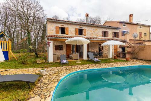 Villa Holiday Home Katarina