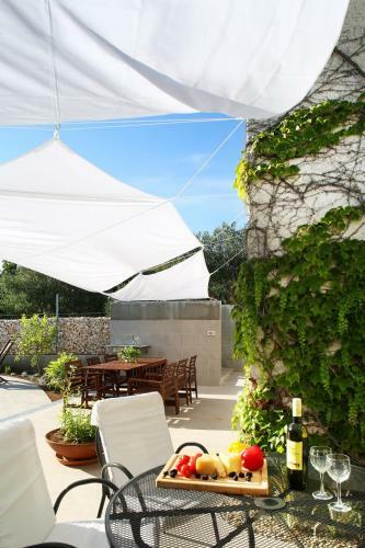 Beautiful Villa B&b, In Dalmatia, With A Pool