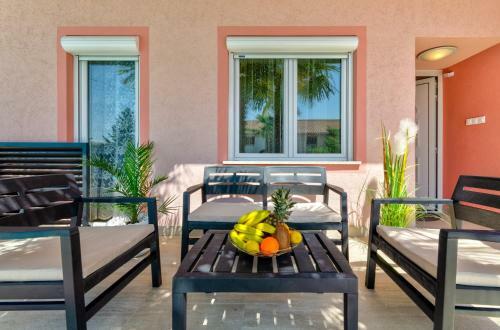 Abros Apartments
