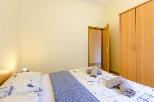 Abros Apartments