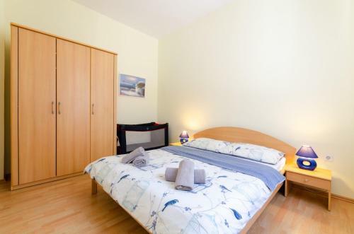 Abros Apartments