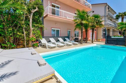 Abros Apartments