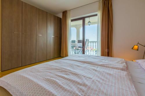 Apartamentos Amila