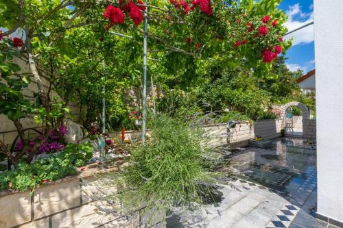 Apartamentos Lorina