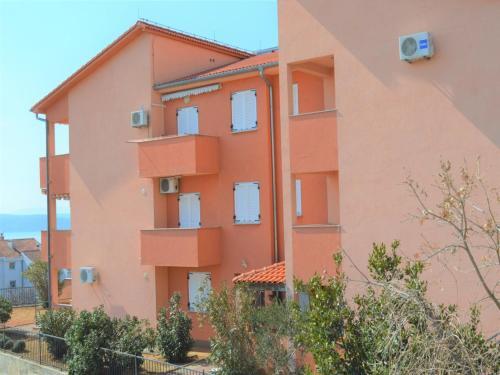 Apartment Iva Orange