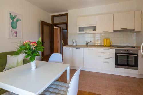 Apartamentos Milena