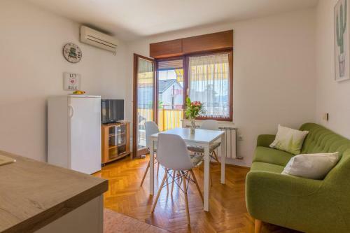 Apartamentos Milena