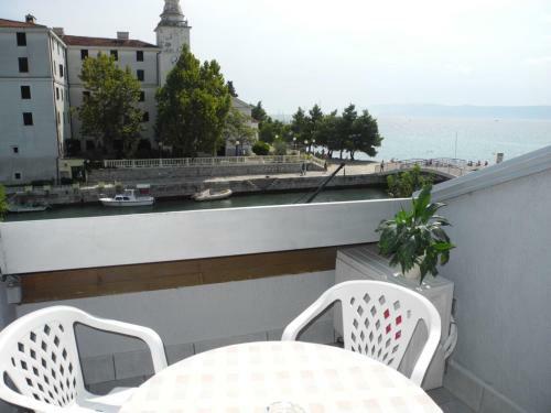 Apartment Biro 41 Pax