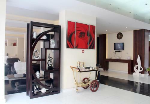 Apartamentos Raoum Inn