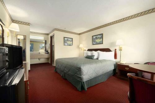 Ramada Kuwait Hotel