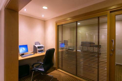 Al Jahra Copthorne Hotel & Resort