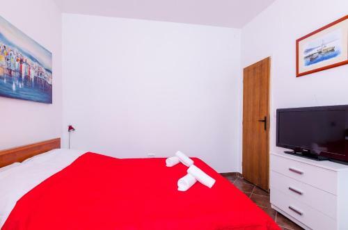 Miracle Apartments