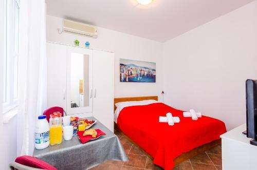 Miracle Apartments