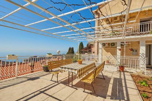 Hostal Guest House Medzalin