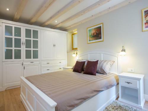 Studio Apartments Sonatina