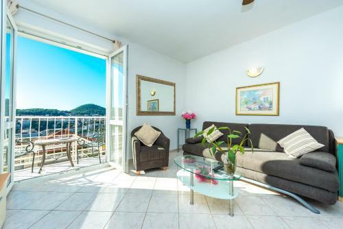 View Port Apartment