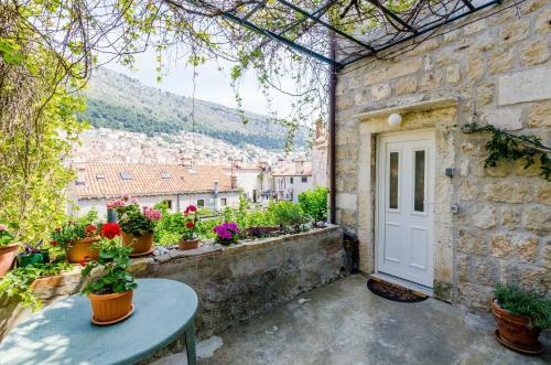 Apartamentos Old Town Green Oasis