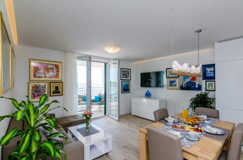 Apartments Lazarin