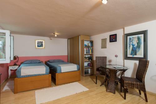 Hostal Room Fanita