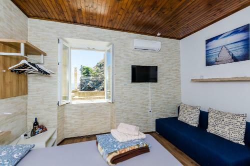 Hostal Rooms City Central Old Town