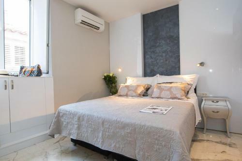 Hostal Soleil Luxury Rooms Old Town