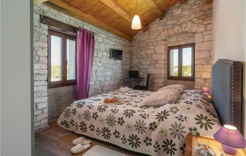Four-bedroom Holiday Home In Fabci