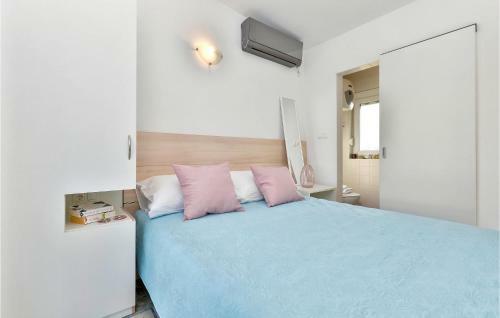 Three-bedroom Holiday Home In Durdevac