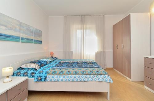 Apartments Valbandon 38