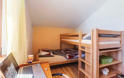 Three-bedroom Holiday Home In Fazana