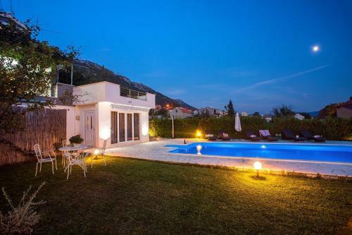 Villa Golden Garden With 50sqm Private Pool