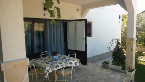Apartamento Holiday Home 193333