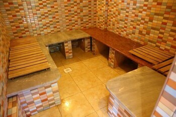 Hotel Golden Dragon