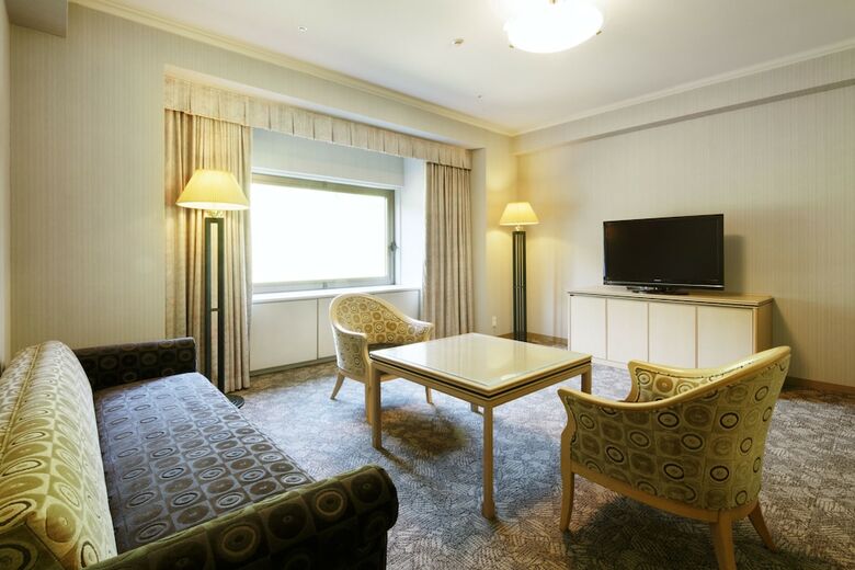 Naspa New Otani Hotel