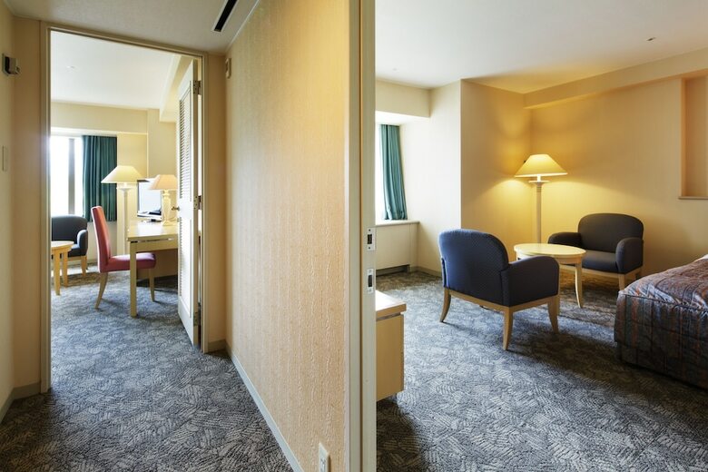 Naspa New Otani Hotel