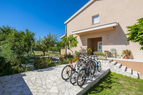 Prunus-luxurious Holiday Home With A Private Pool