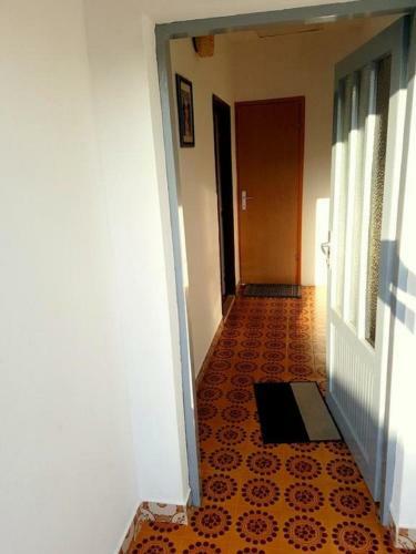 Hostal Apartments And Rooms Tonka-parking