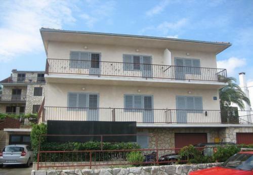 Hostal Apartments And Rooms Tonka-parking