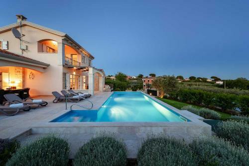 Villa Blanca