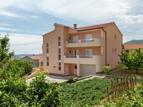 Beautiful Panoramic Views Top Floor Apartment, In Between Split And Trogir