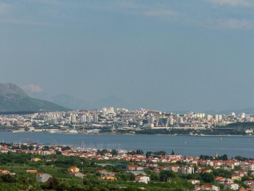 Beautiful Panoramic Views Top Floor Apartment, In Between Split And Trogir