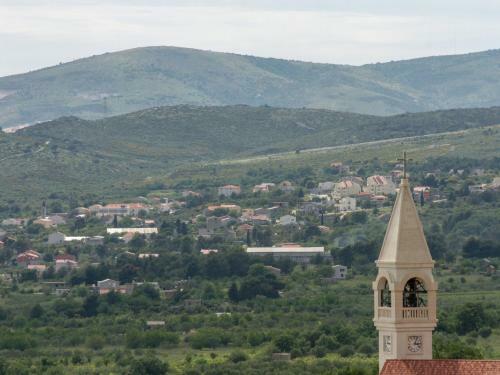 Beautiful Panoramic Views Top Floor Apartment, In Between Split And Trogir