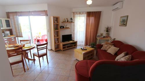 Hostal Apartments Kamenar