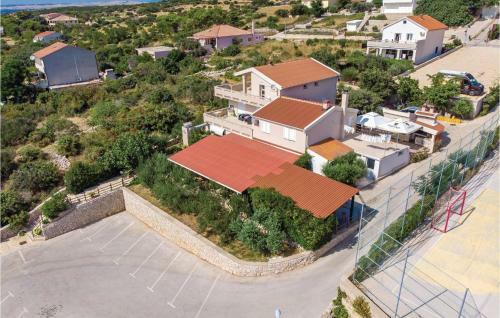 One-bedroom Apartment In Kolan