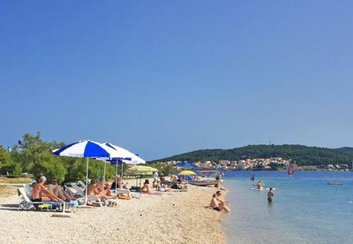Apartments Nevenkos-20m From Beach