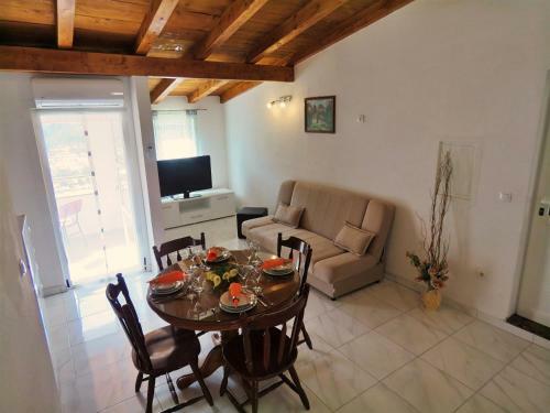 Holiday Home Dijamant