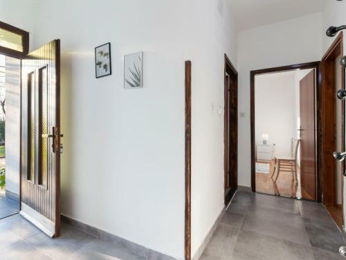 Elegant Apartment In Labin With Terrace