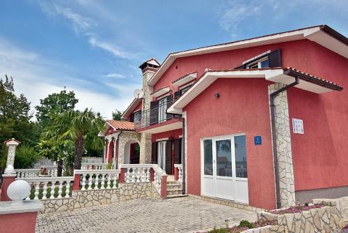 Villa Maric