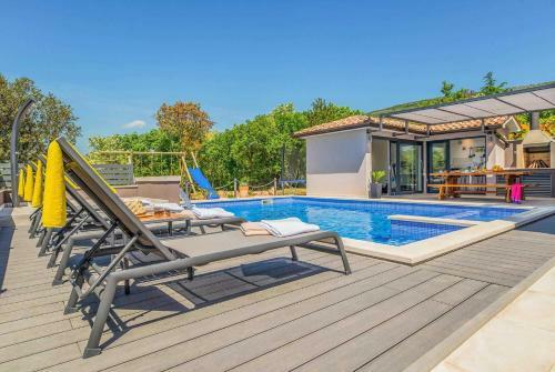 Villa Suvramena