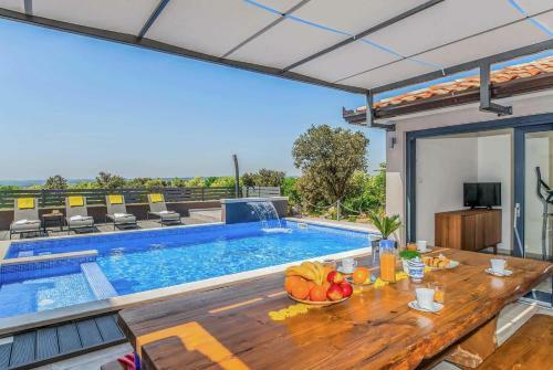 Villa Suvramena