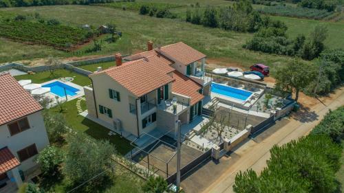 Villa Clara With Private Pool